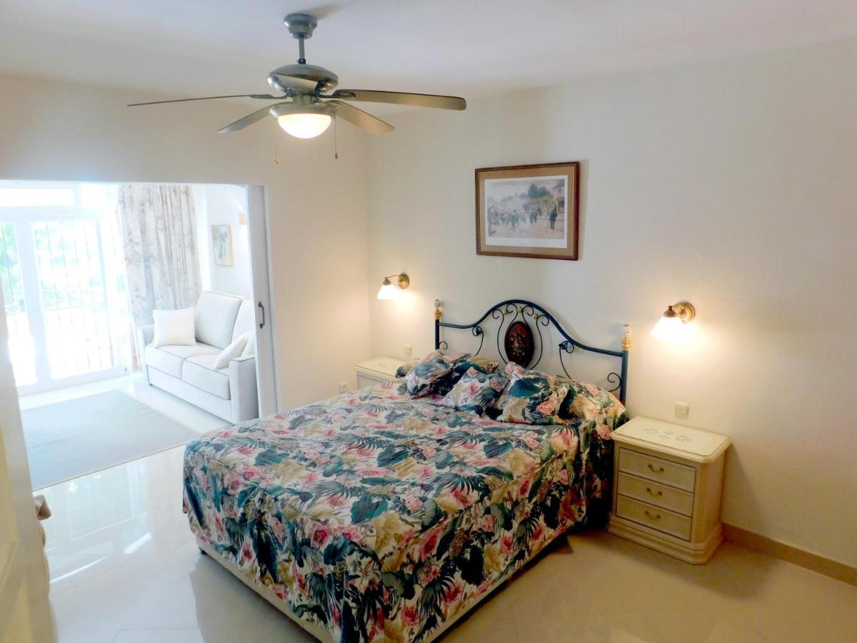 Casa El Paraiso Marbella Estepona Bagian luar foto